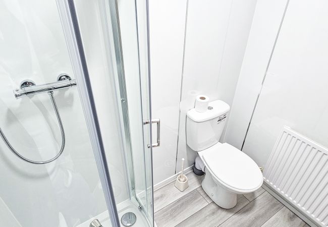 Rent by room in Inverness - mySTAYINN Melrose Villa Room 11 Rent by room in Inverness - mySTAYINN Melrose Villa Room 11