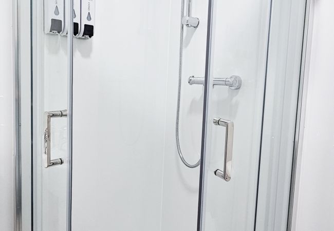 Rent by room in Inverness - mySTAYINN Melrose Villa Room 11 Rent by room in Inverness - mySTAYINN Melrose Villa Room 11