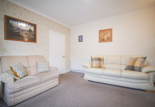 House in Inverness - Lochlash 3 Bedroom House - Inverness House in Inverness - Lochlash 3 Bedroom House - Inverness