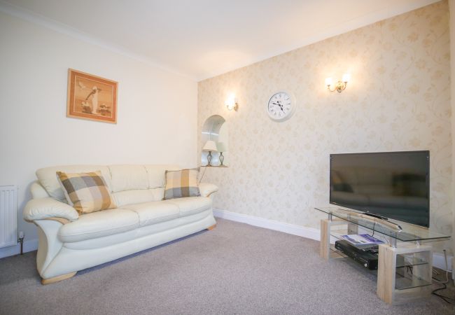House in Inverness - Lochlash 3 Bedroom House - Inverness House in Inverness - Lochlash 3 Bedroom House - Inverness
