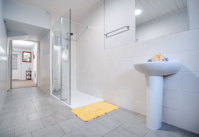 House in Inverness - Novar 4 Bedroom House - Alness House in Inverness - Novar 4 Bedroom House - Alness