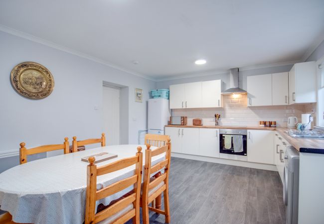 House in Inverness - Novar 4 Bedroom House - Alness House in Inverness - Novar 4 Bedroom House - Alness