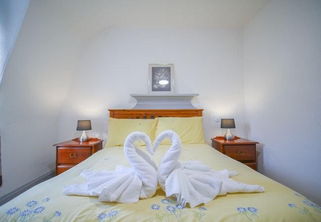 House in Inverness - Telford Rd 5 Bedroom House - Inverness	 House in Inverness - Telford Rd 5 Bedroom House - Inverness