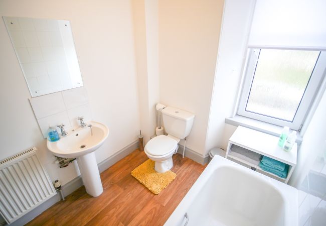 House in Inverness - Telford Rd 5 Bedroom House - Inverness	 House in Inverness - Telford Rd 5 Bedroom House - Inverness