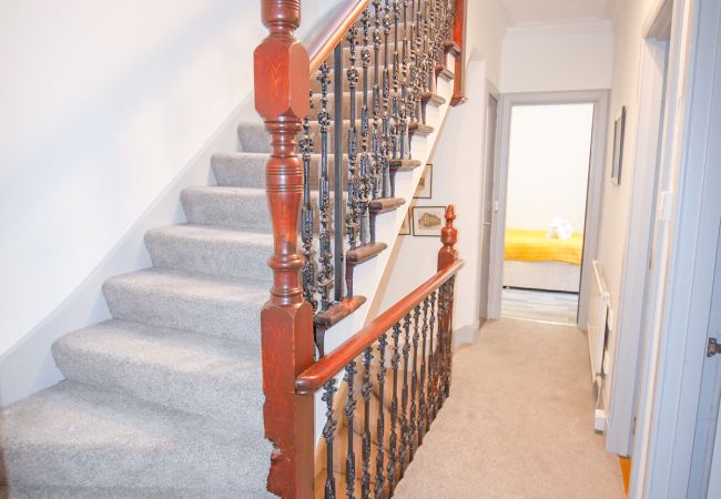 House in Inverness - Telford Rd 5 Bedroom House - Inverness	 House in Inverness - Telford Rd 5 Bedroom House - Inverness