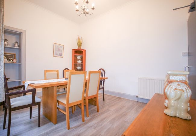 House in Inverness - Telford Rd 5 Bedroom House - Inverness	 House in Inverness - Telford Rd 5 Bedroom House - Inverness