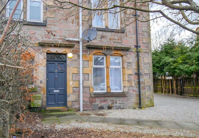 House in Inverness - Telford Rd 5 Bedroom House - Inverness	 House in Inverness - Telford Rd 5 Bedroom House - Inverness