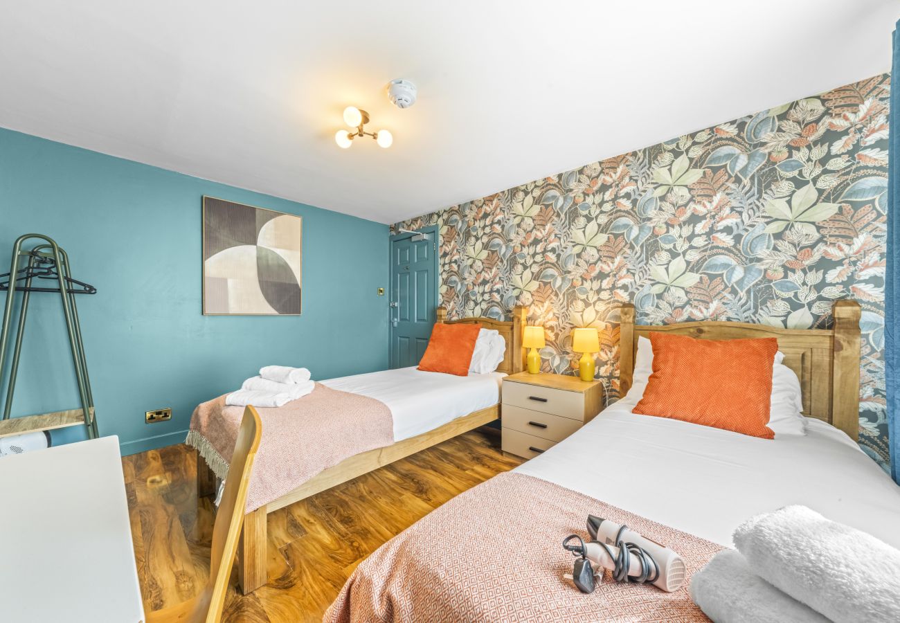 Apartment in Inverness - Cromarty 4 Bedroom Apartment -Inverness 