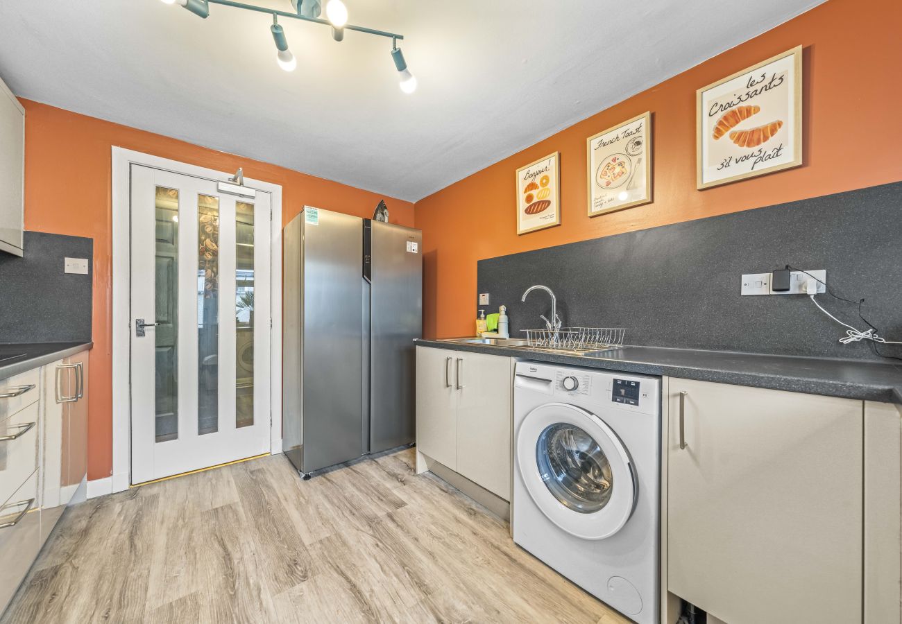 Rent by room in Inverness - mySTAYINN Cromarty Guest house - Room 1