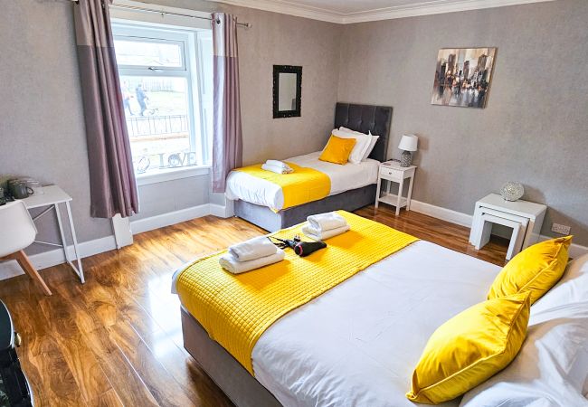 Rent by room in Inverness - mySTAYINN Cromarty Guest house - Room 4 Rent by room in Inverness - mySTAYINN Cromarty Guest house - Room 4