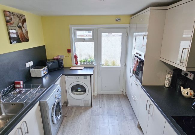 Rent by room in Inverness - mySTAYINN Cromarty Guest house - Room 4 Rent by room in Inverness - mySTAYINN Cromarty Guest house - Room 4