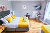 Rent by room in Inverness - mySTAYINN Cromarty Guest house - Room 4 Rent by room in Inverness - mySTAYINN Cromarty Guest house - Room 4