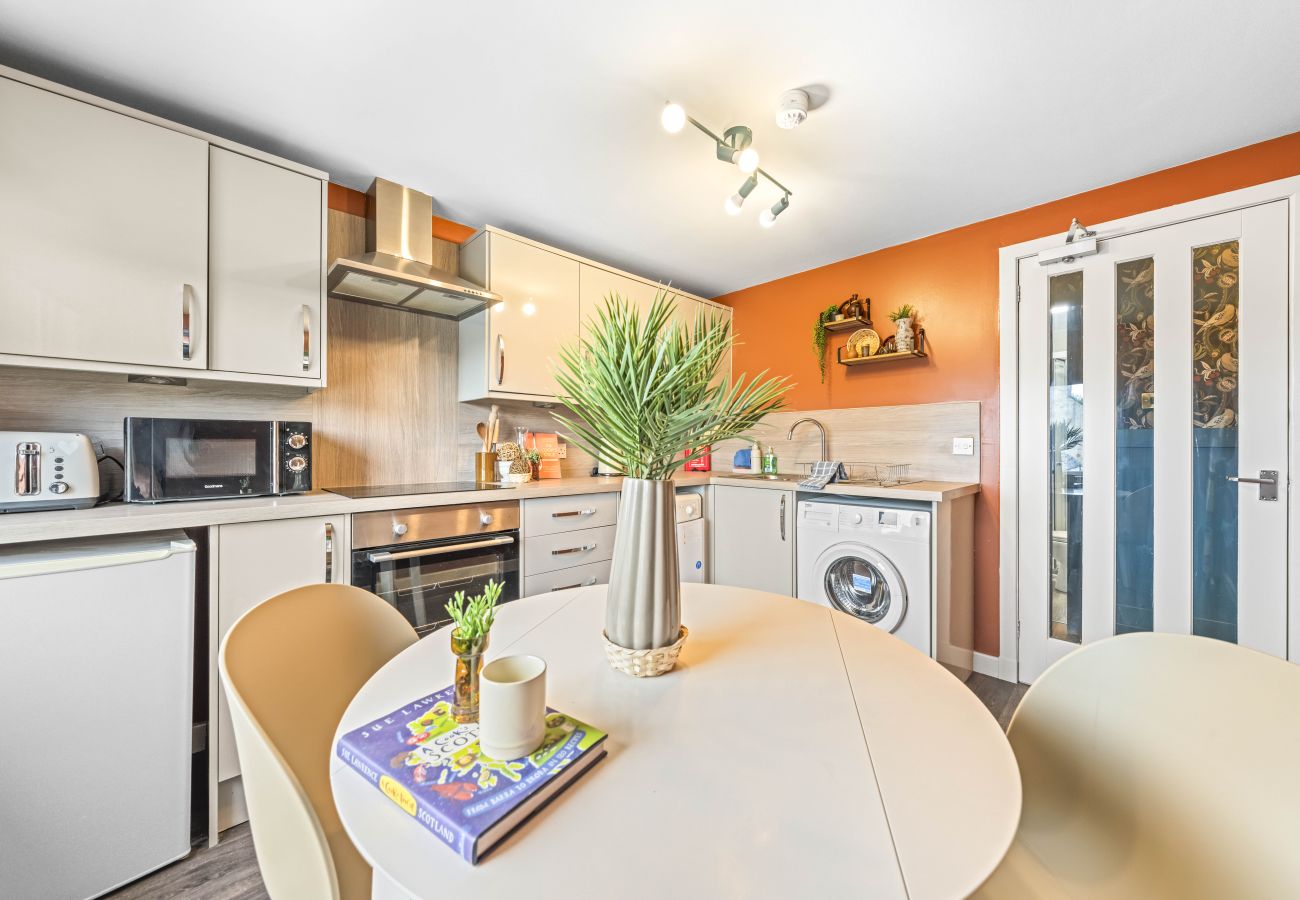 Apartment in Inverness - Lovat 2 Bedroom Apartment - Inverness
