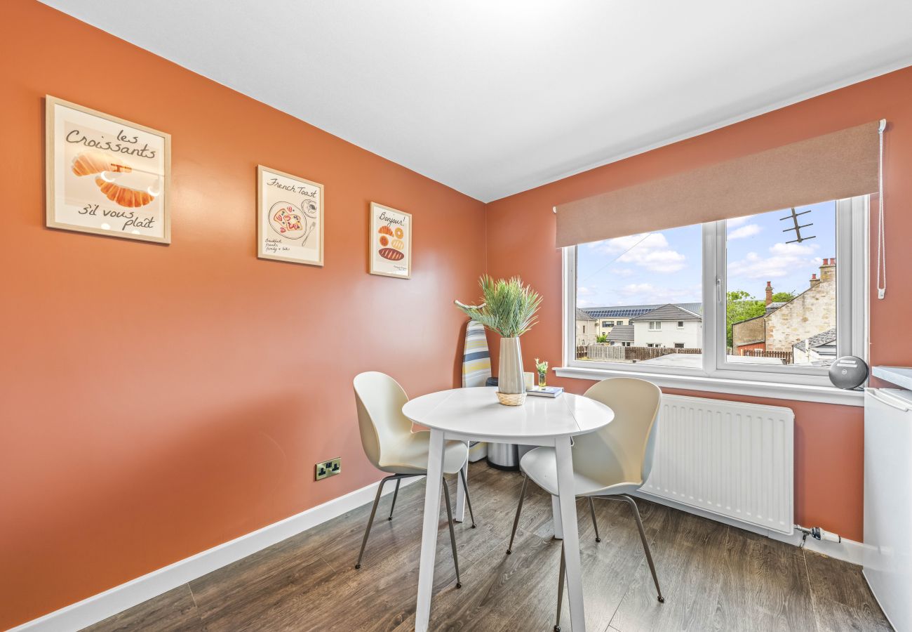 Apartment in Inverness - Lovat 2 Bedroom Apartment - Inverness