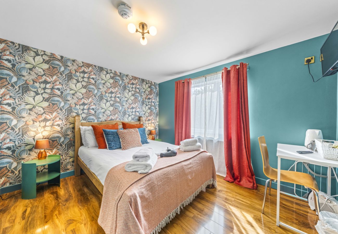 Apartment in Inverness - Lovat 2 Bedroom Apartment - Inverness