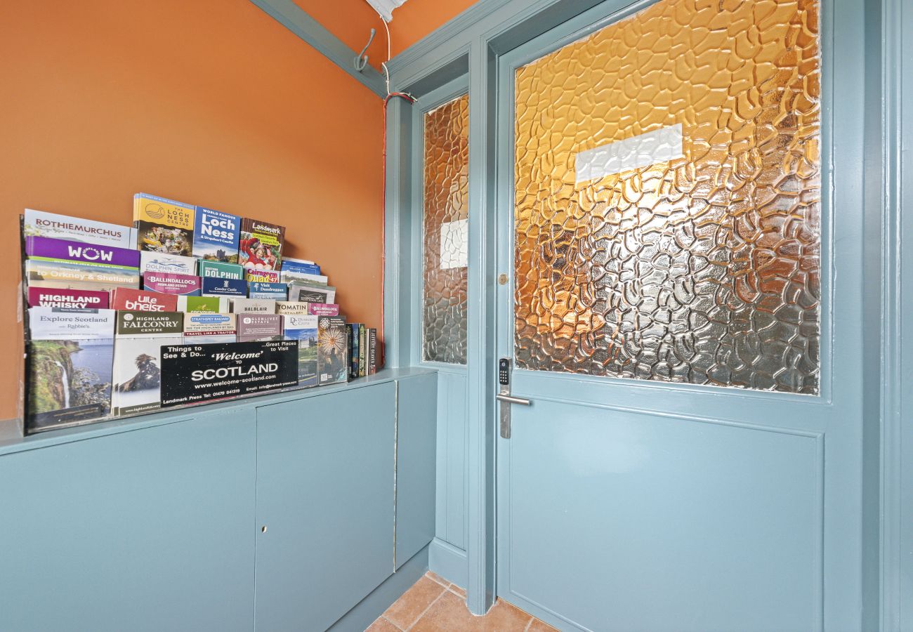 Apartment in Inverness - Lovat 2 Bedroom Apartment - Inverness