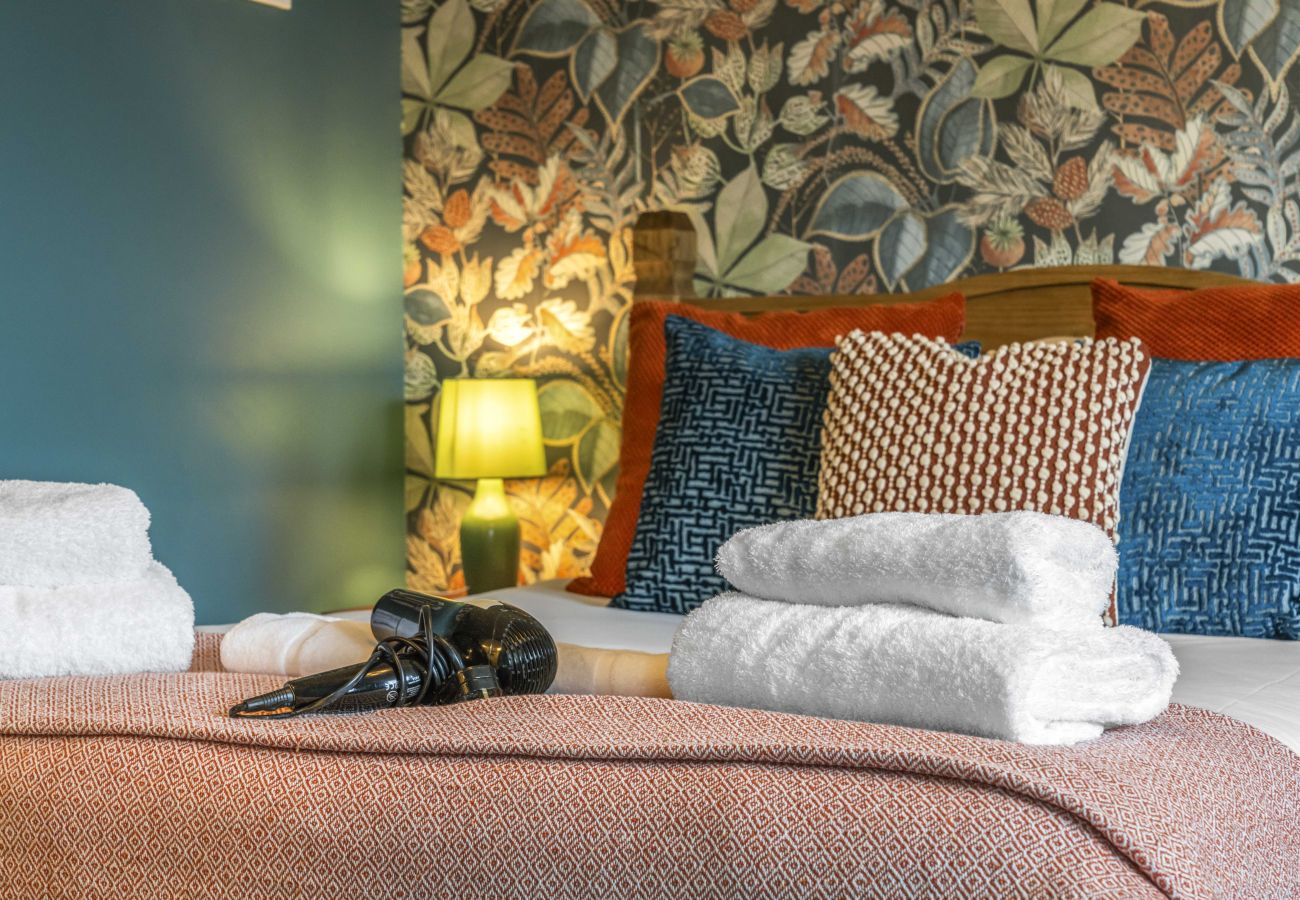 Rent by room in Inverness - mySTAYINN Inverness Guest house - Room 9