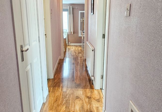 Rent by room in Inverness - mySTAYINN Cromarty Guest house - Room 2 Rent by room in Inverness - mySTAYINN Cromarty Guest house - Room 2