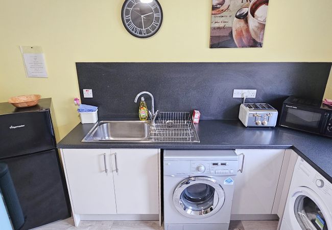 Rent by room in Inverness - mySTAYINN Cromarty Guest house - Room 3 Rent by room in Inverness - mySTAYINN Cromarty Guest house - Room 3