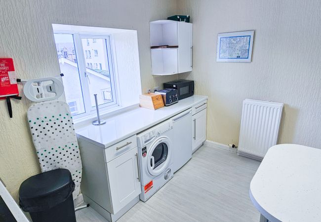 Rent by room in Inverness - mySTAYINN Fraser Guest House - Room 7 Rent by room in Inverness - mySTAYINN Fraser Guest House - Room 7