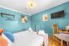Rent by room in Inverness - mySTAYINN Fraser Guest House - Room 7