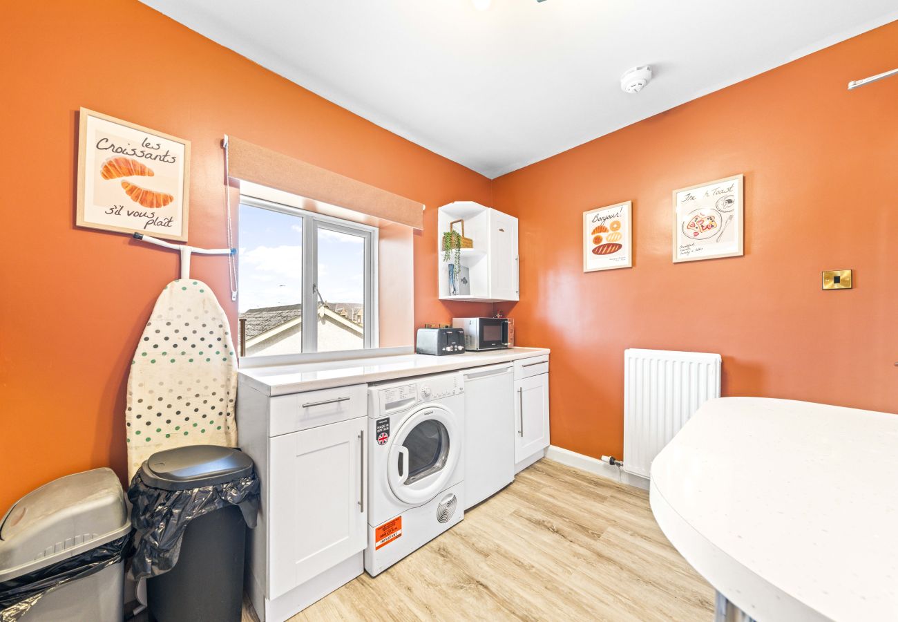 Rent by room in Inverness - mySTAYINN Fraser Guest House - Room 8