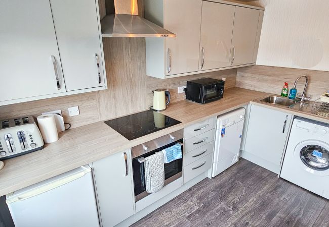 Rent by room in Inverness - mySTAYINN Lovat Guest House - Room 6 Rent by room in Inverness - mySTAYINN Lovat Guest House - Room 6