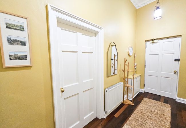Apartment in Edinburgh - Spacious 2 Bedroom Apartment in the heart of New Town  Apartment in Edinburgh - Spacious 2 Bedroom Apartment in the heart of New Town