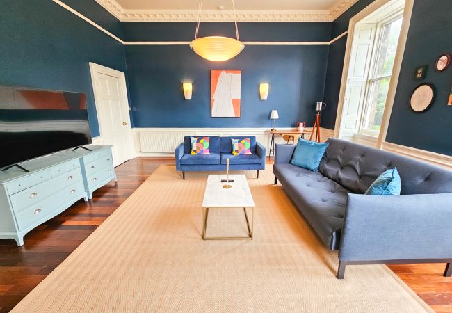 Apartment in Edinburgh - Spacious 2 Bedroom Apartment in the heart of New Town  Apartment in Edinburgh - Spacious 2 Bedroom Apartment in the heart of New Town