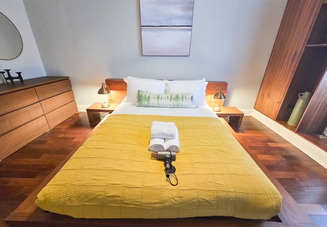 Apartment in Edinburgh - Spacious 2 Bedroom Apartment in the heart of New Town 