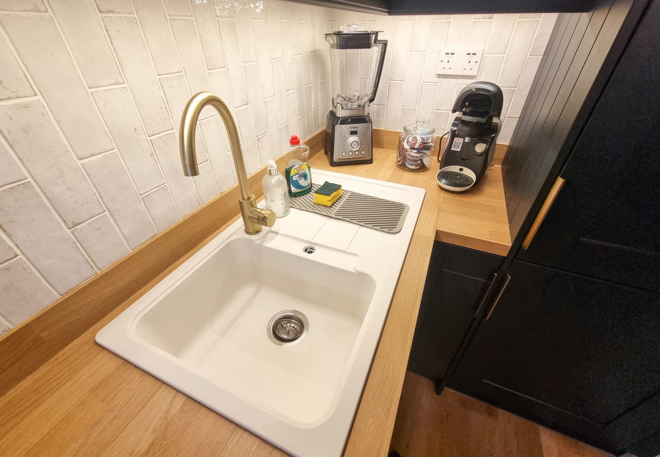 Apartment in Edinburgh - Cozy entire flat In the heart of city center
