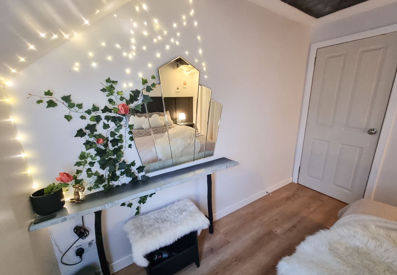 Apartment in Edinburgh - Cozy entire flat In the heart of city center