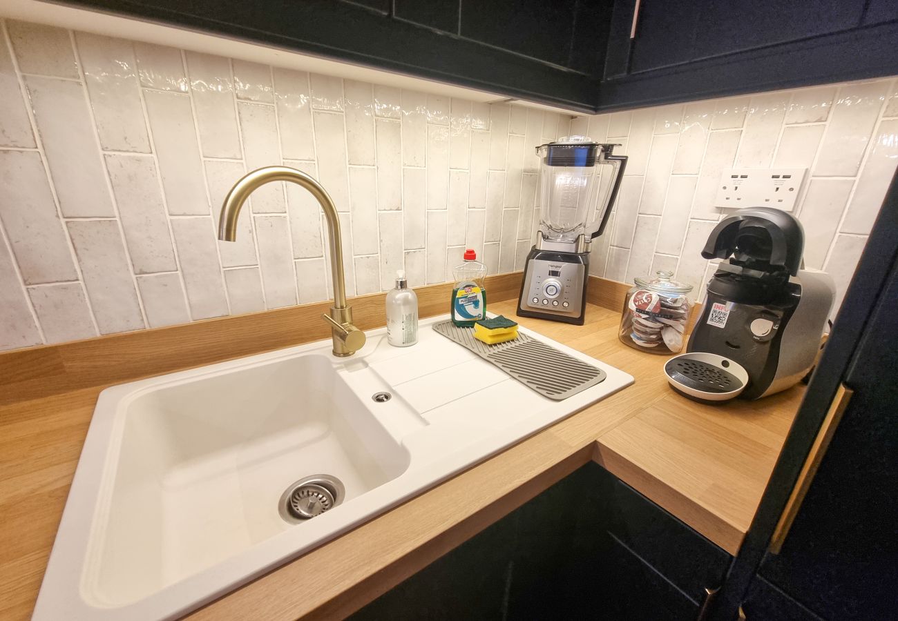 Apartment in Edinburgh - Cozy entire flat In the heart of city center