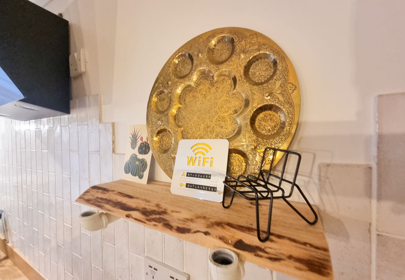 Apartment in Edinburgh - Cozy entire flat In the heart of city center