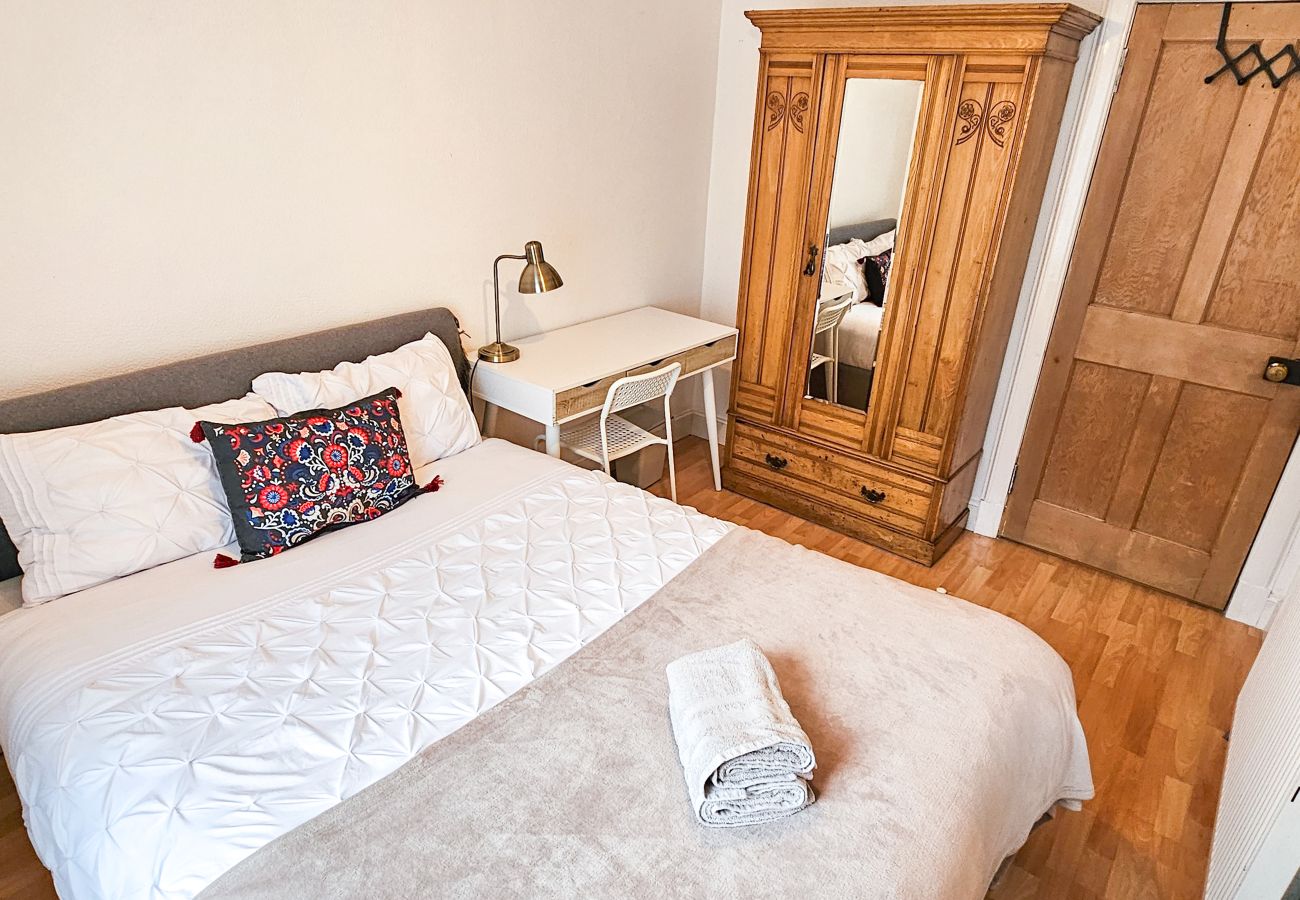 Apartment in Edinburgh - Harry Potter Styled 3-bed apartment - Edinburgh