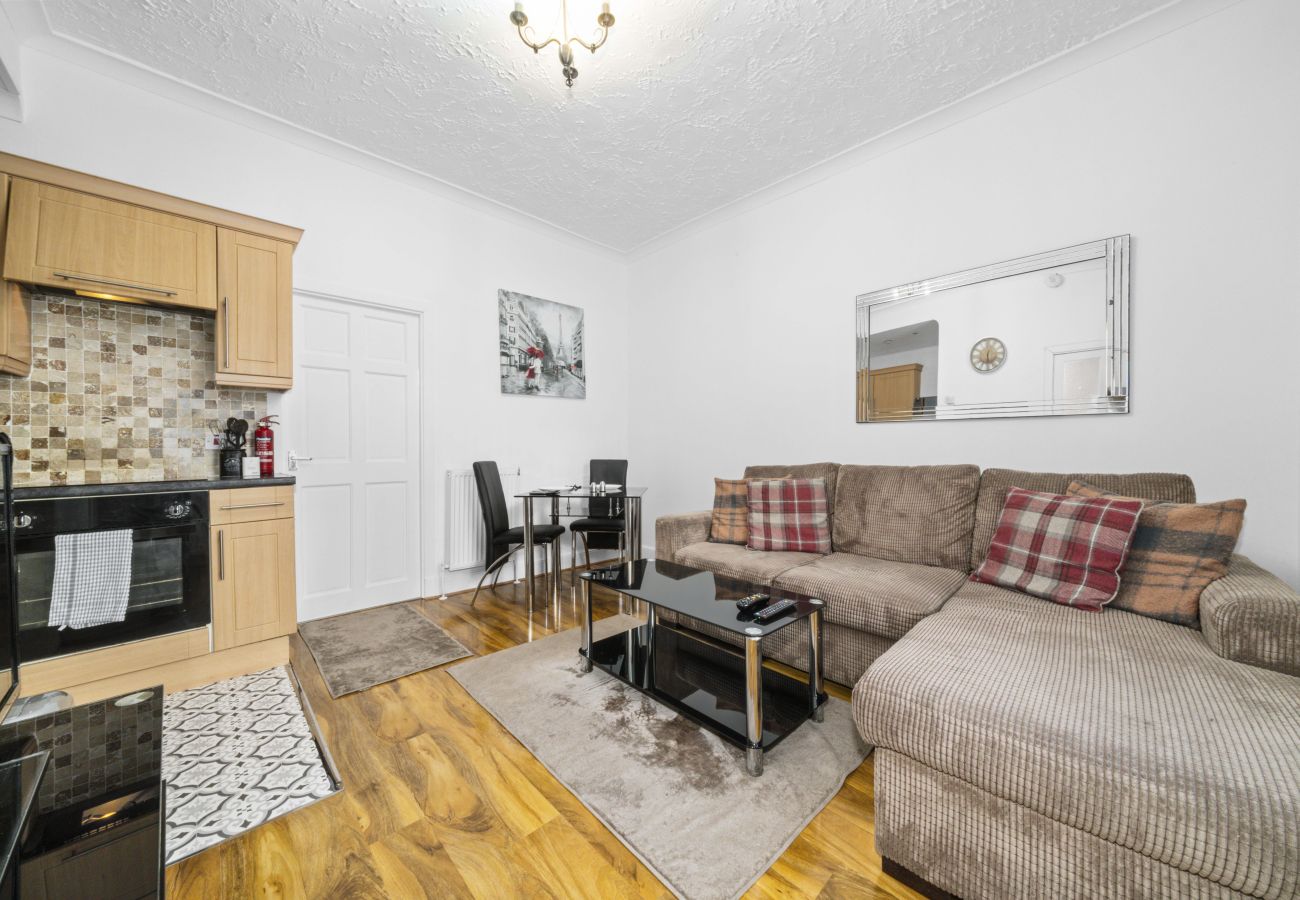 Apartment in Alexandria - Charming 1-Bedroom Home in Alexandria