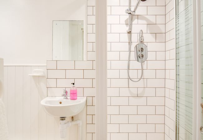 Apartment in Inverness - Comfortable 2-Bedroom Inverness Flat  Apartment in Inverness - Comfortable 2-Bedroom Inverness Flat