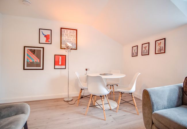 Apartment in Inverness - Comfortable 2-Bedroom Inverness Flat  Apartment in Inverness - Comfortable 2-Bedroom Inverness Flat