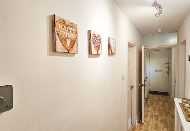 Apartment in Edinburgh - Dochart 3 Bedroom Apartment - Edinburgh Apartment in Edinburgh - Dochart 3 Bedroom Apartment - Edinburgh