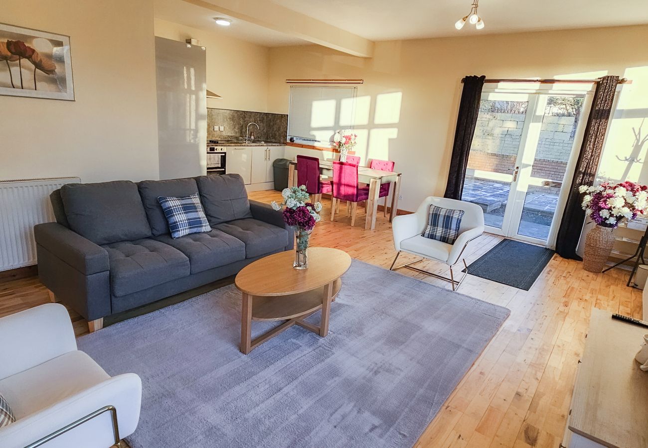 House in Gorebridge - Stobhill 2 Bedroom House W/ sofa bed - Gorebridge 