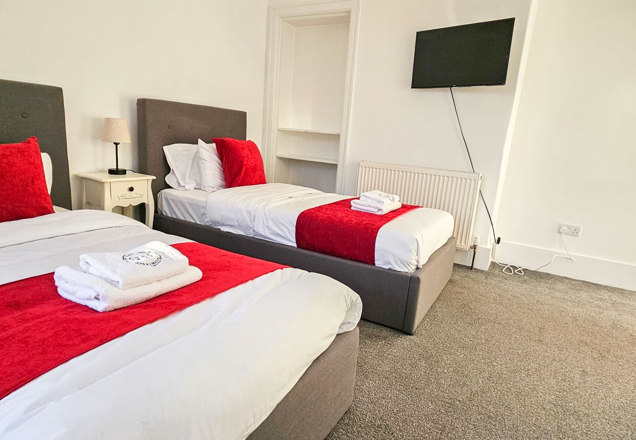 Apartment in Gorebridge - 2 Bedroom Apartment - Stobhill - Gorebridge