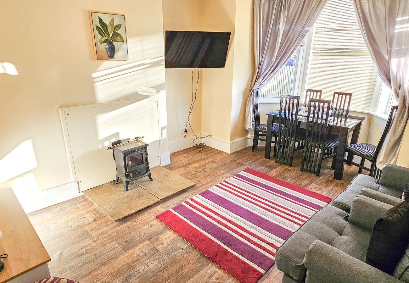 Apartment in Gorebridge - 2 Bedroom Apartment - Stobhill - Gorebridge