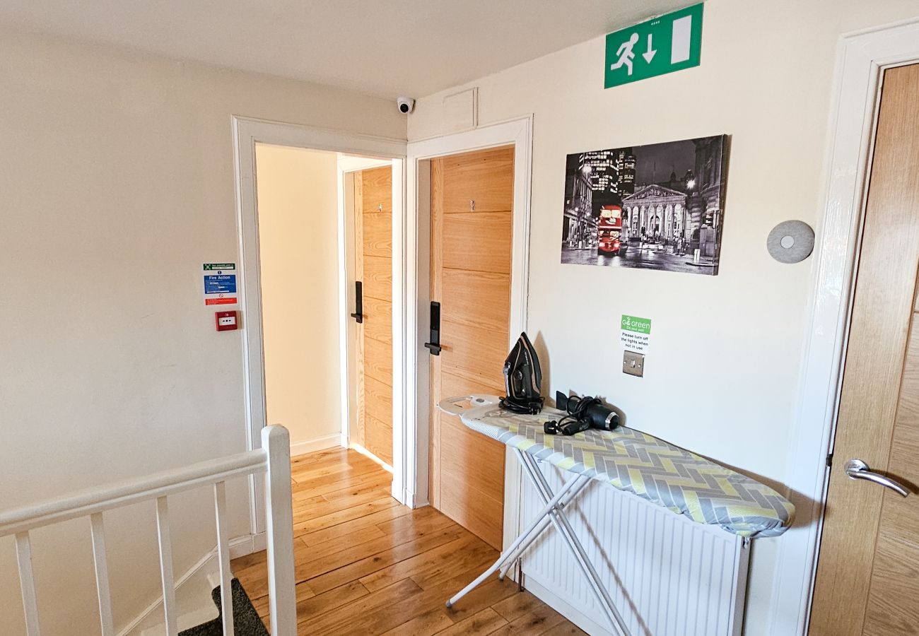 House in Tranent - Bridge St 6 Bedroom House - Tranent