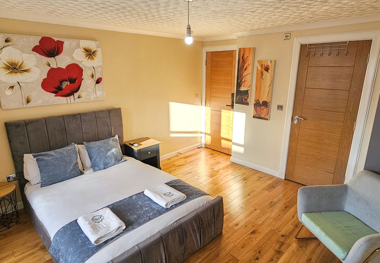 House in Tranent - Bridge St 6 Bedroom House - Tranent