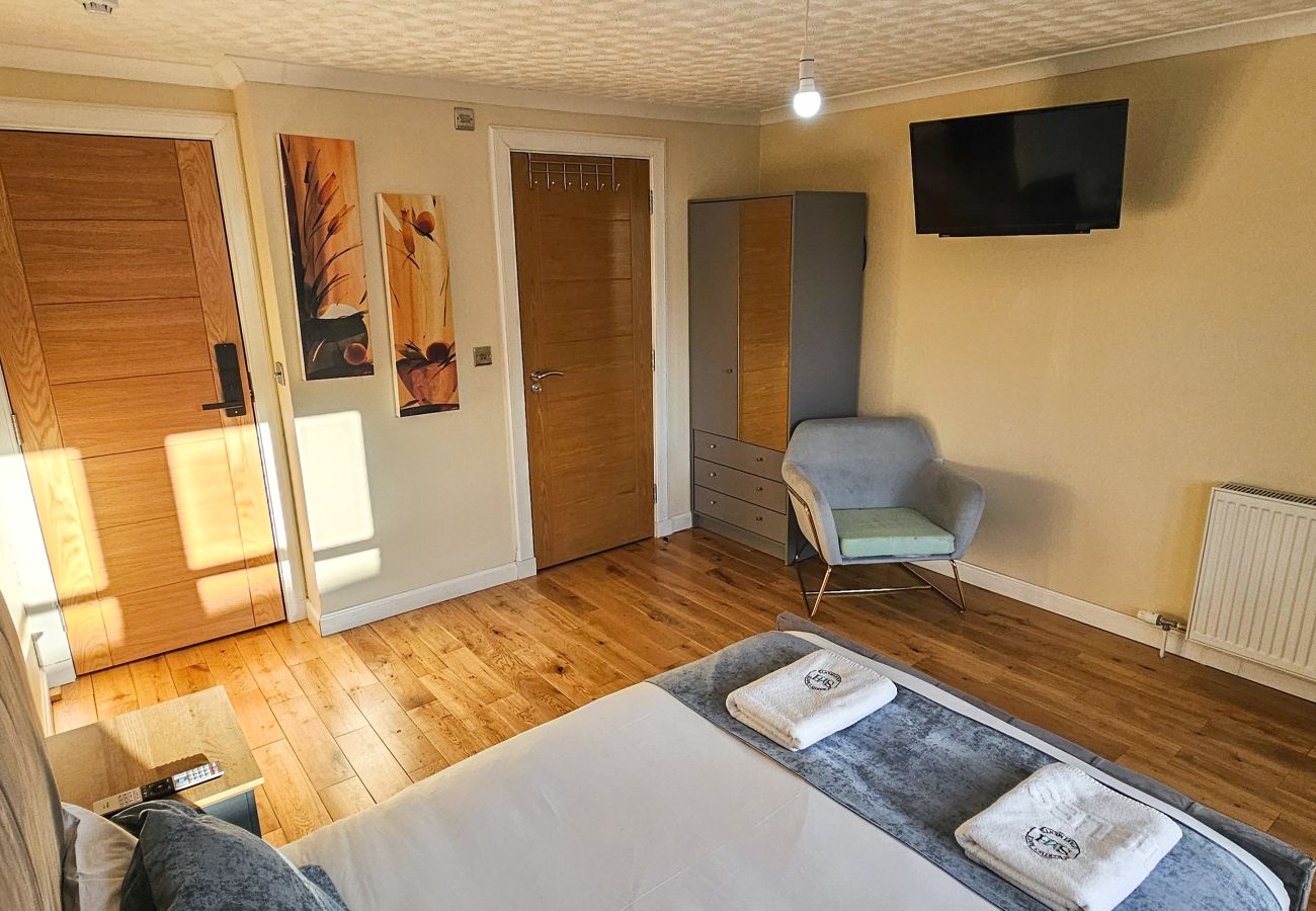 House in Tranent - Bridge St 6 Bedroom House - Tranent