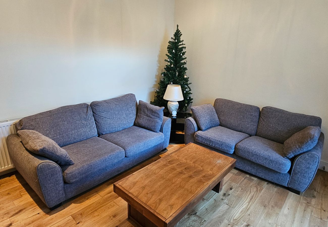 Rent by room in Tranent - Bridge St Guest House - Room 5 - Tranent