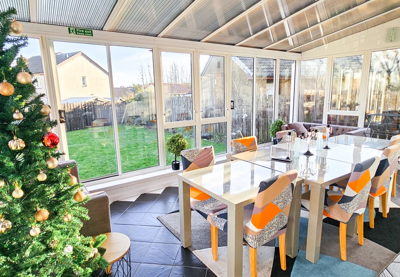 House in Edinburgh - Duddingston  9 Bedroom House - Edinburgh 