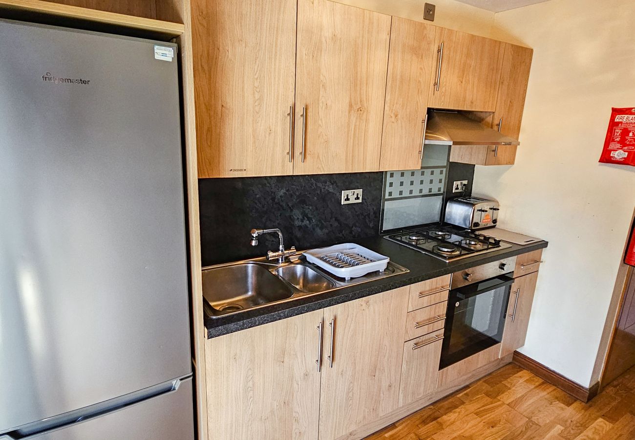 House in Edinburgh - Duddingston  9 Bedroom House - Edinburgh 
