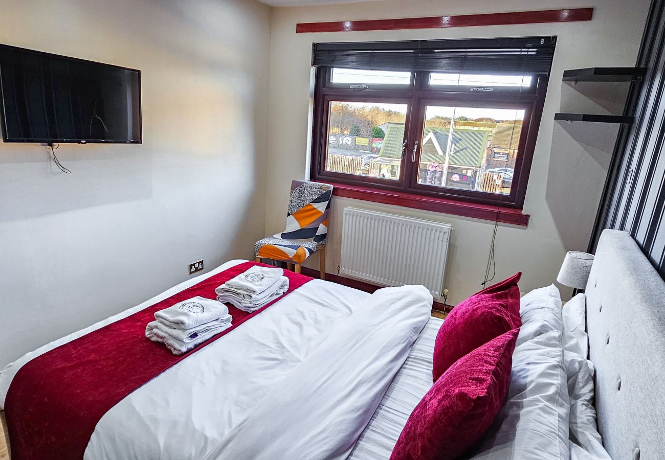House in Edinburgh - Duddingston  9 Bedroom House - Edinburgh 