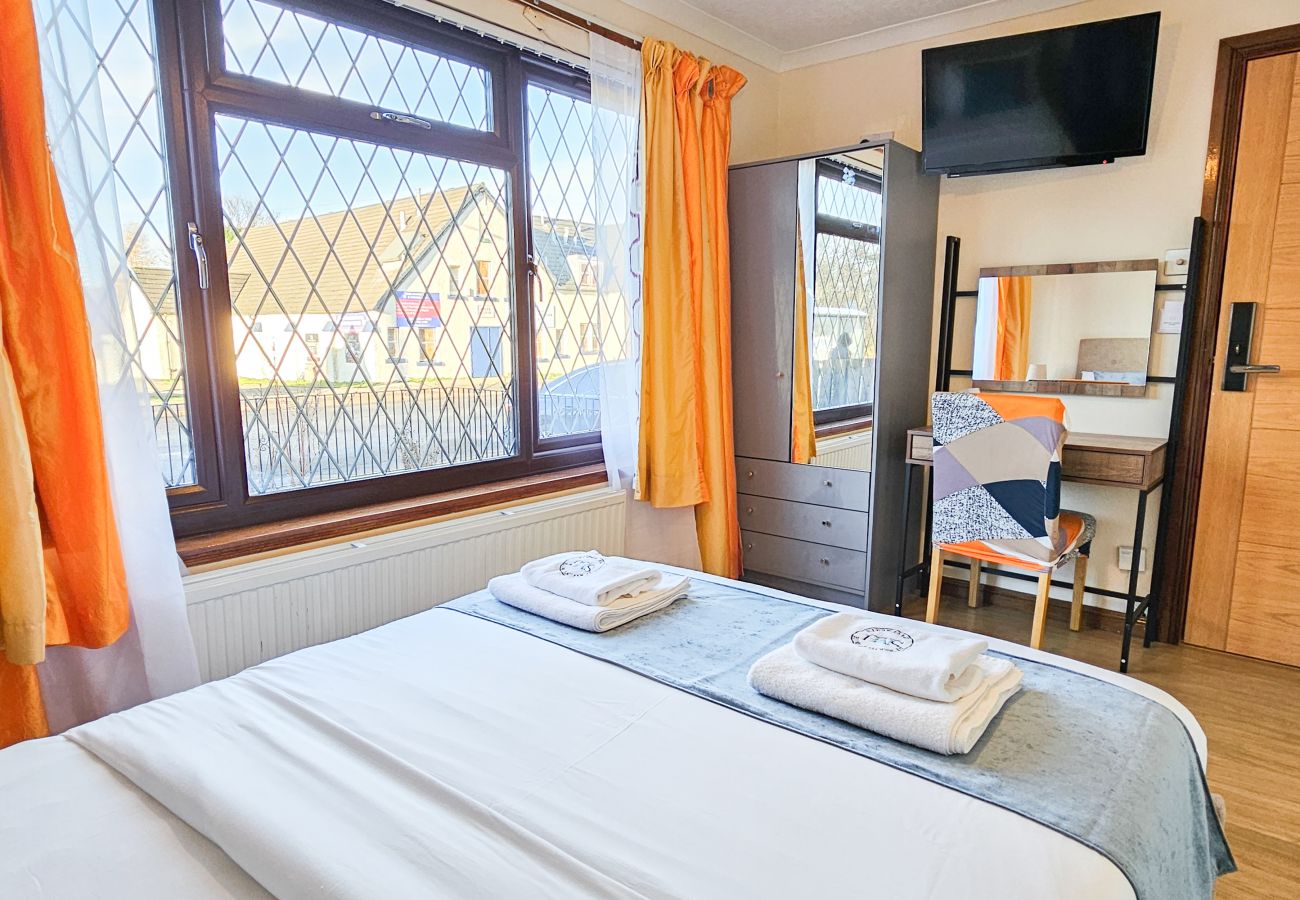 Rent by room in Edinburgh - Duddingston Guest House - Room 1 